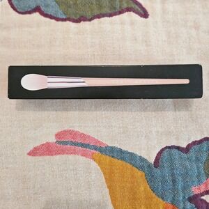 Fenty Beauty Highlight Brush 120 Womens OS Pink New